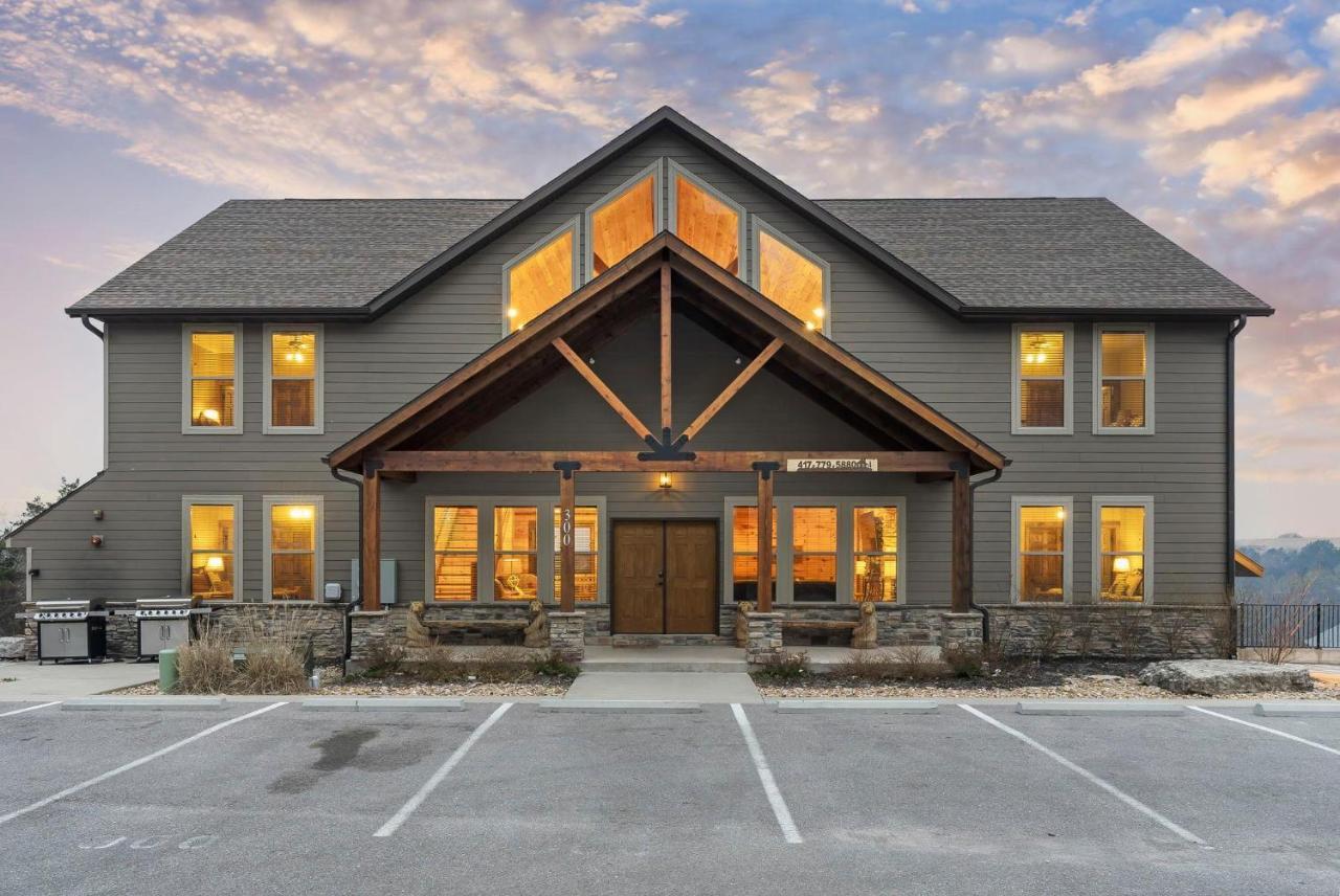 Chateau On The Cove Branson Exterior photo