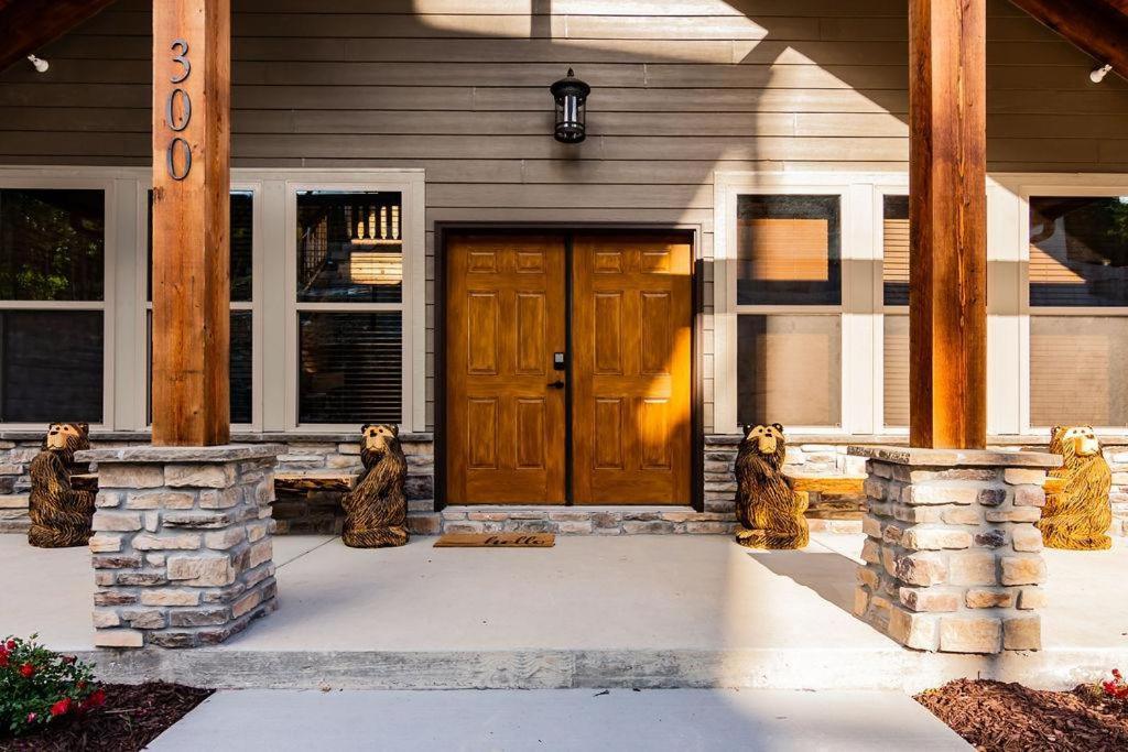 Chateau On The Cove Branson Exterior photo